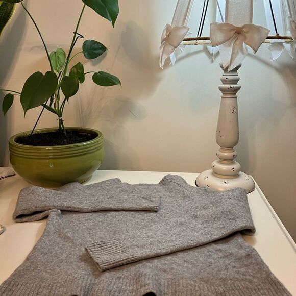 UNIQLO 100% WOOL Unisex Sz XL Vintage Sweater Gray Pullover Long Sleeve - Picture 1 of 8